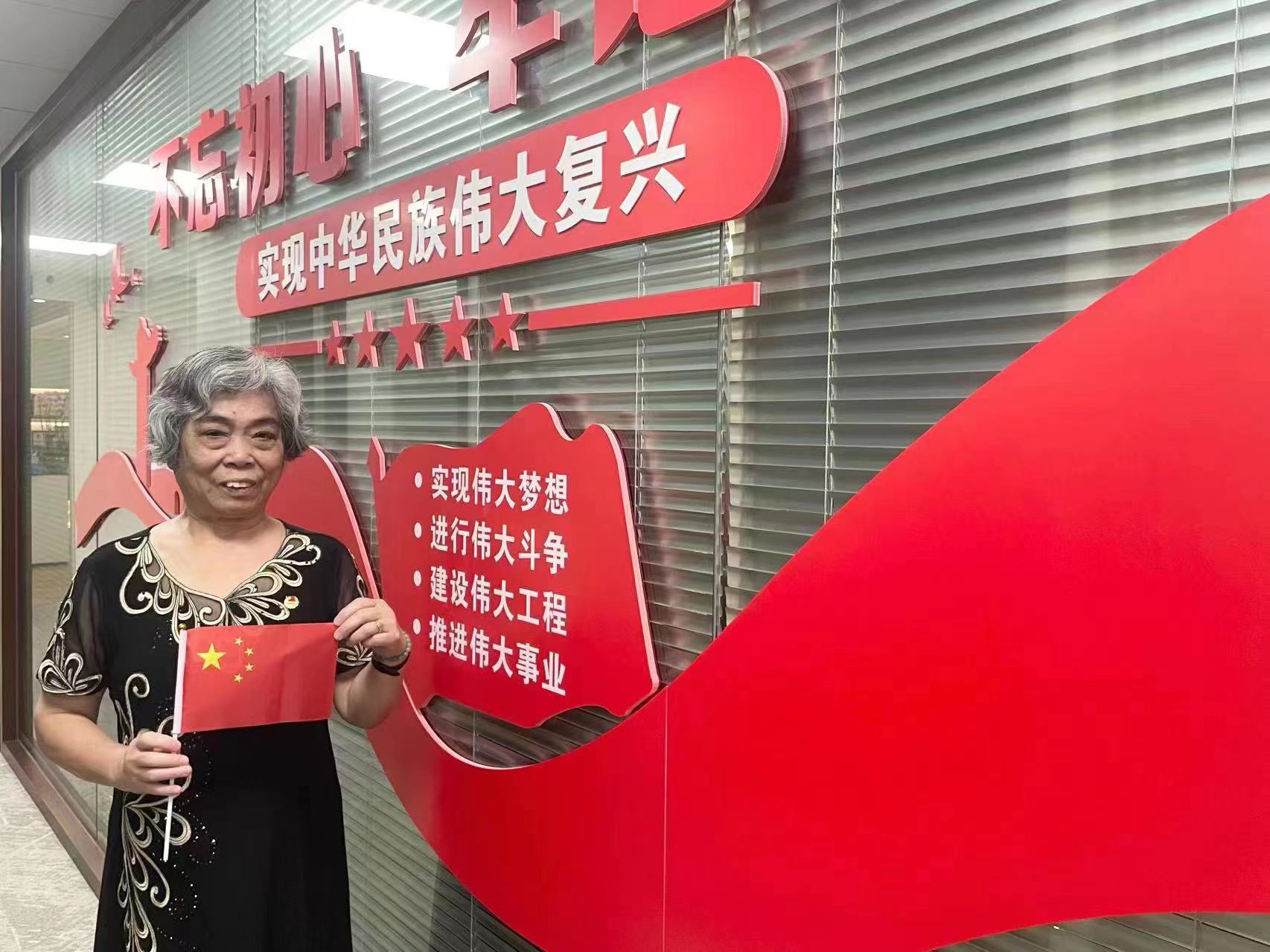 王维琼1.jpg